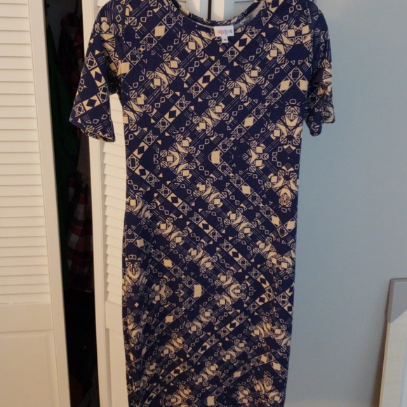 Lularoe- Julia Dress - Picture 1 of 3